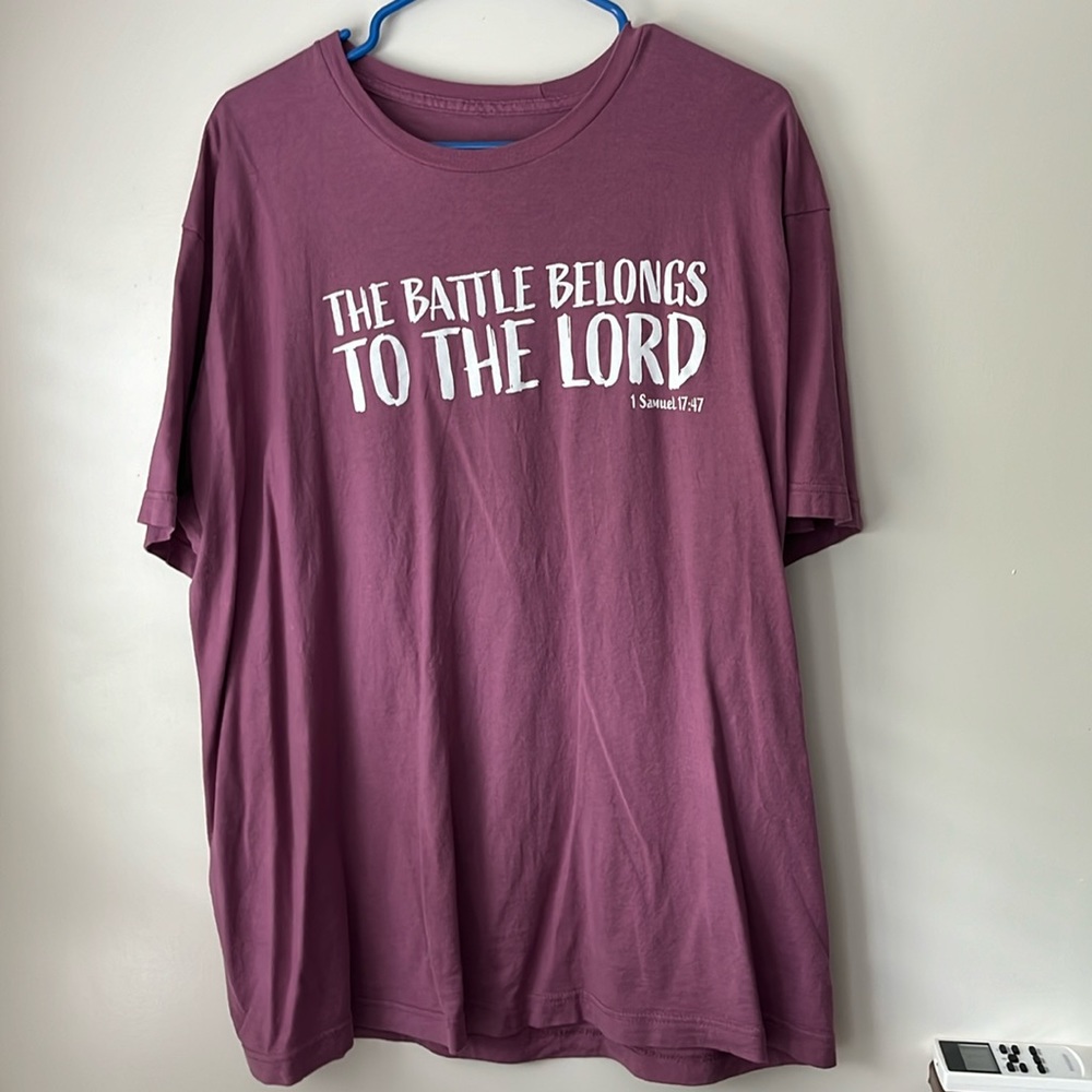 Unisex XL Battle belongs to the Lord tshirt
